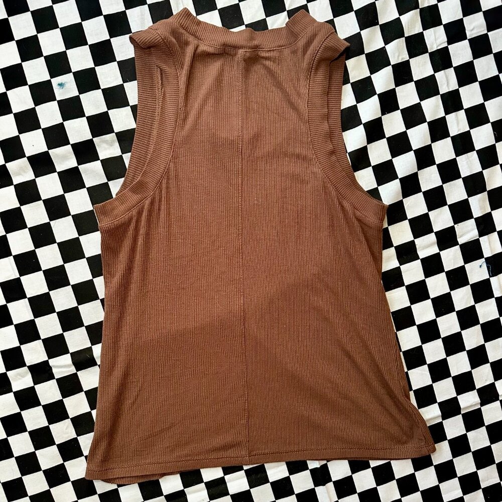 High Neck Ribbed Tank Top - Picture 5 of 5